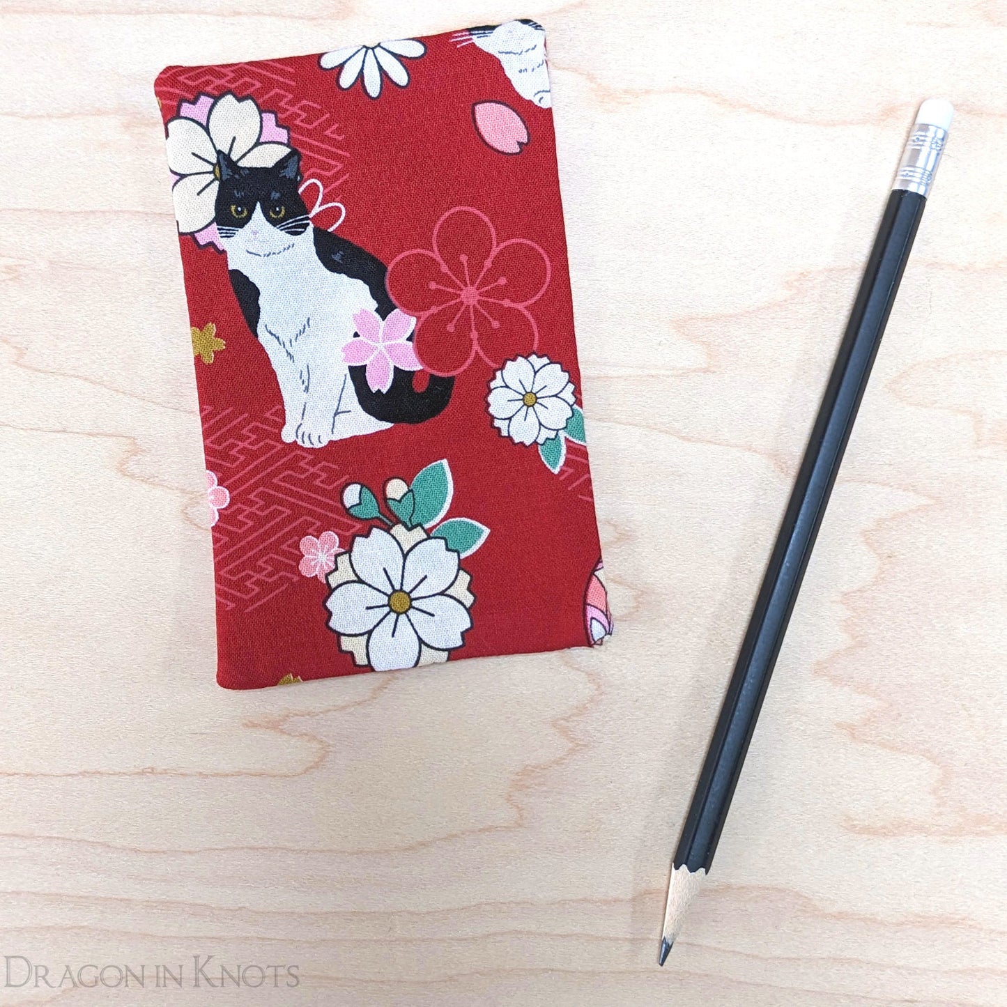 Tuxedo Cat To-Go Tissue Holder - Dragon in Knots