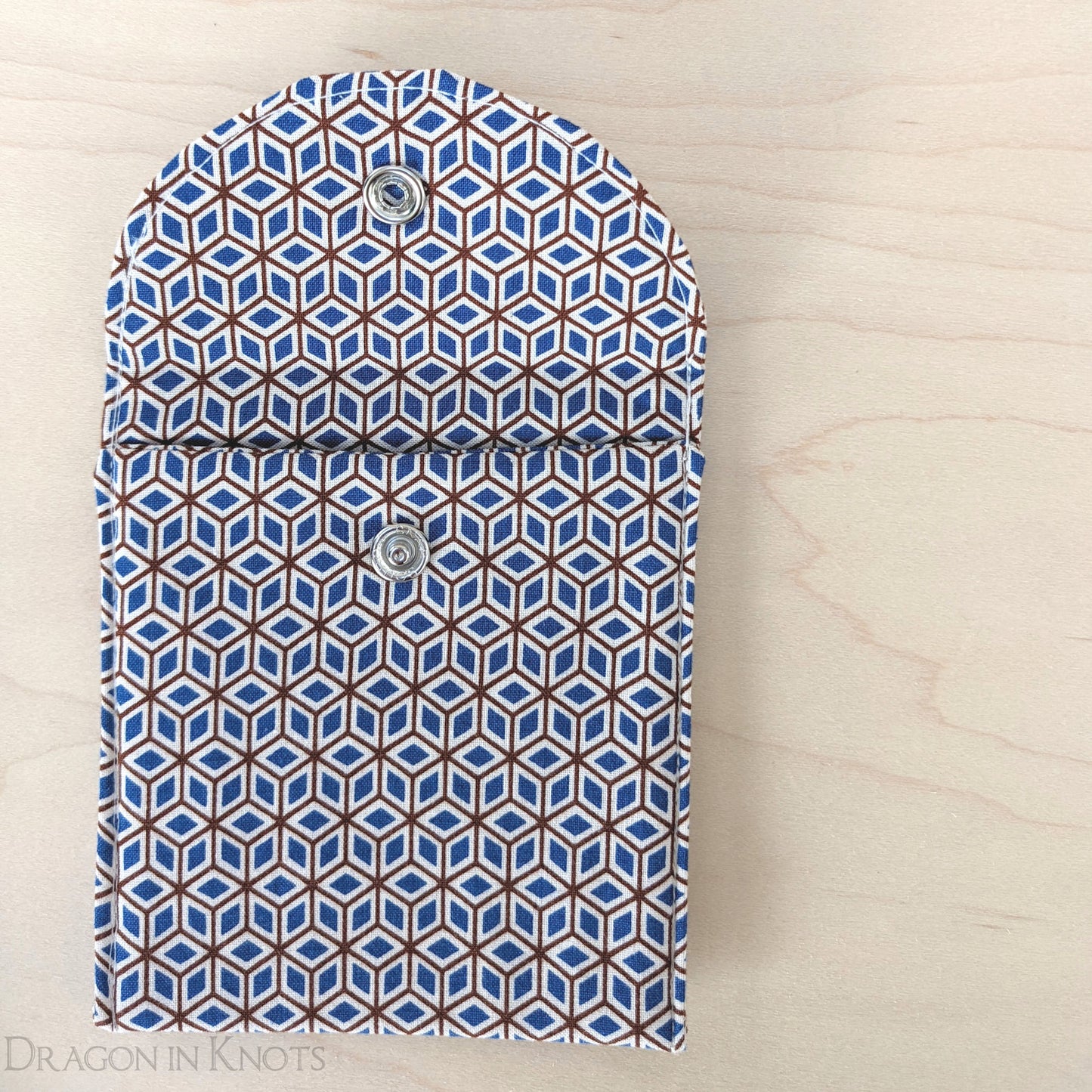 Cubic Pouch - 4 inch Accessory Case - Dragon in Knots handmade