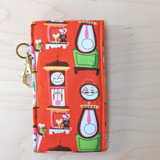 The Mouse Ran up the Clock - Tall Lip Gloss Holder - Dragon in Knots