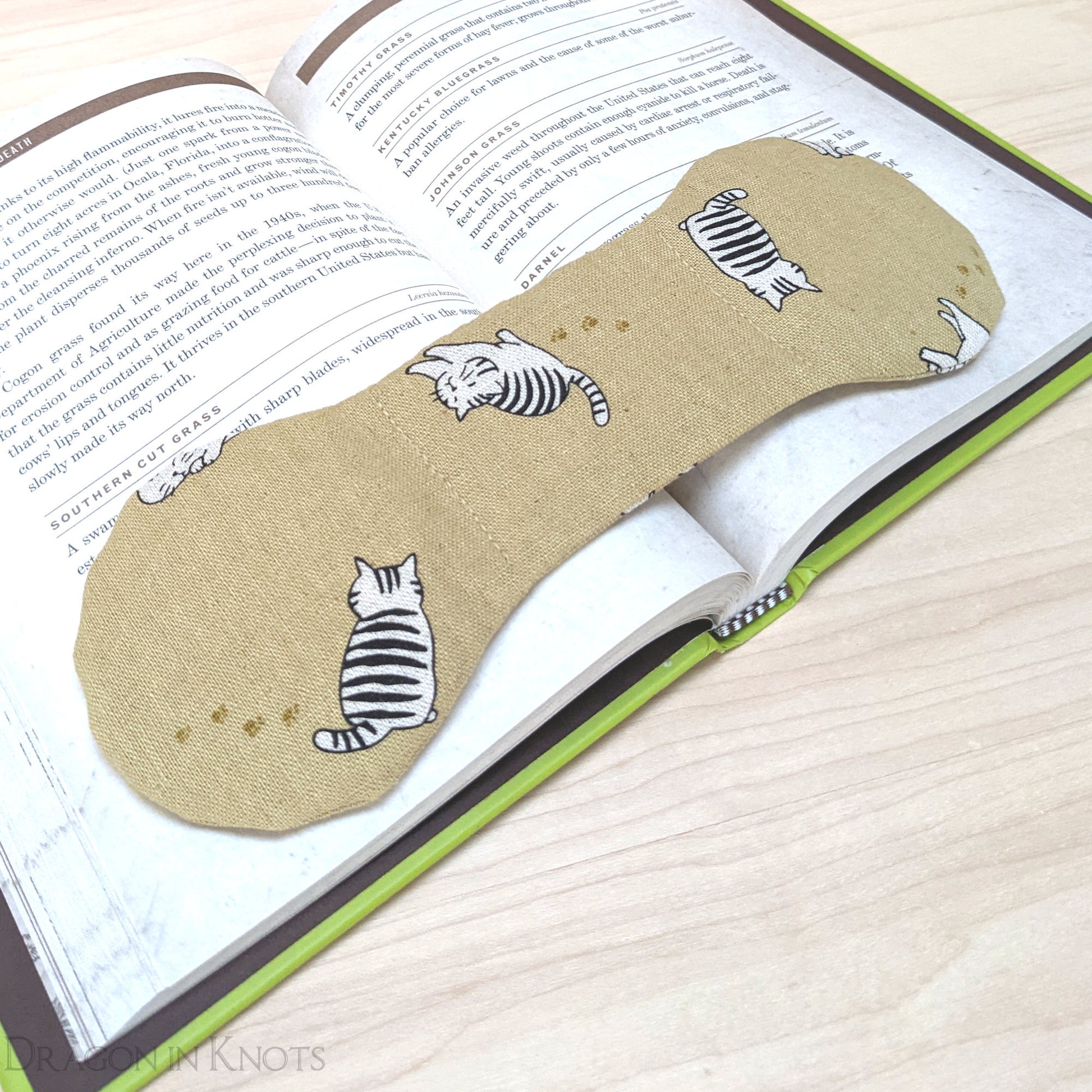 Striped Cats Book Weight - Yellow - Dragon in Knots