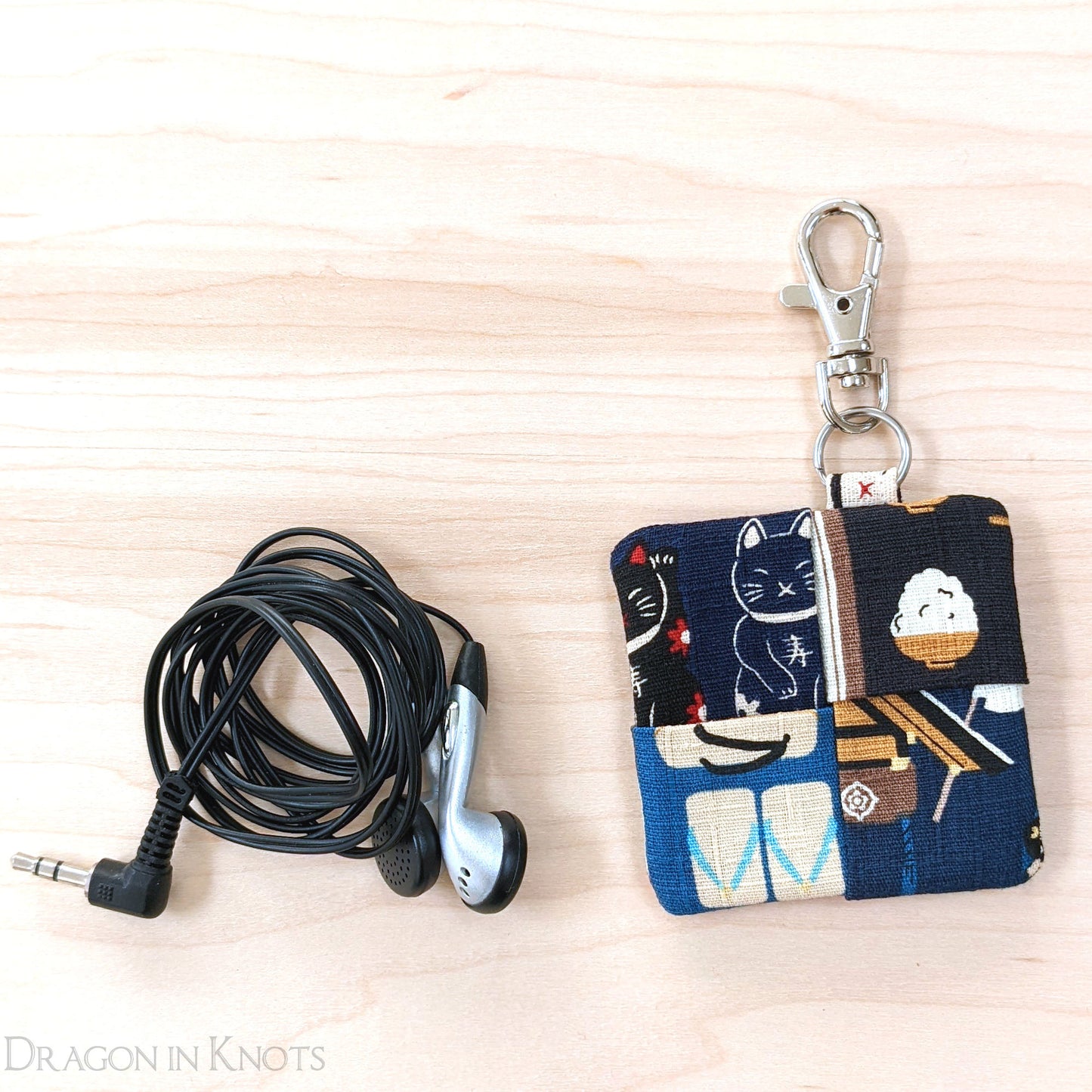 Shiba Inu Earbud Pouch - Dragon in Knots