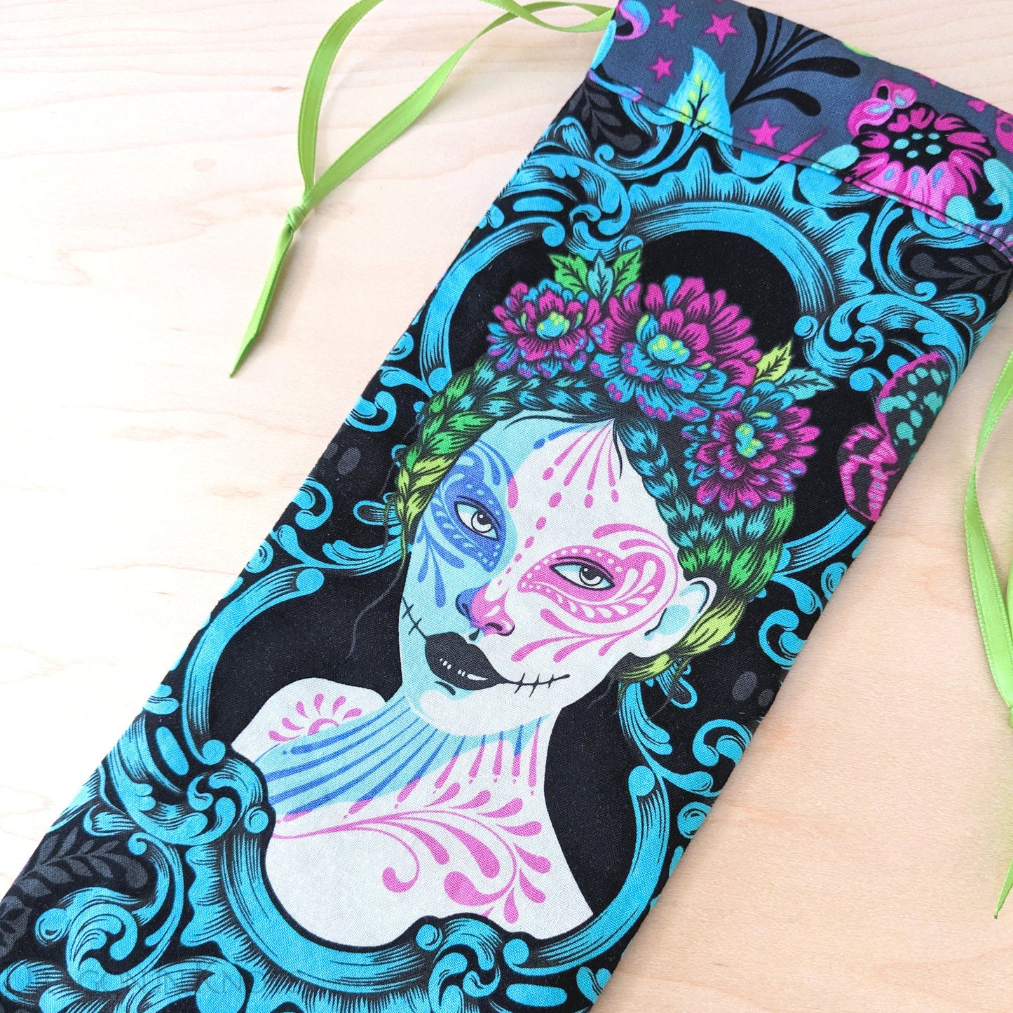 Day of the Dead Violin or Viola Shoulder Rest Bag - Dragon in Knots