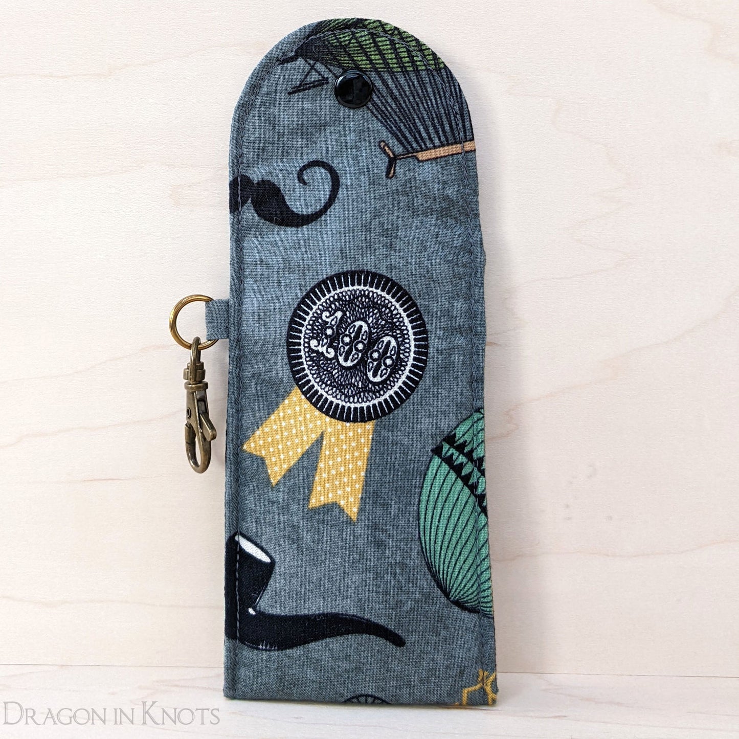 Take Flight - Tall Pouch for Lip Gloss or Pocket Knife - Dragon in Knots