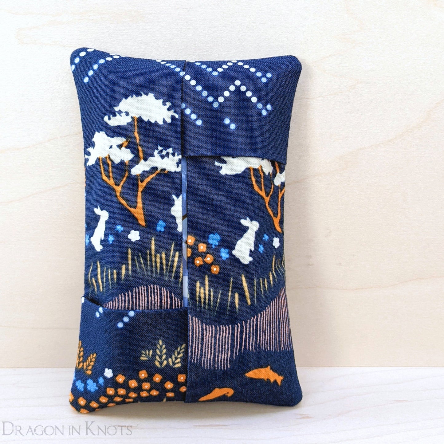 Honey Hill Pocket Tissue Holder - Dragon in Knots