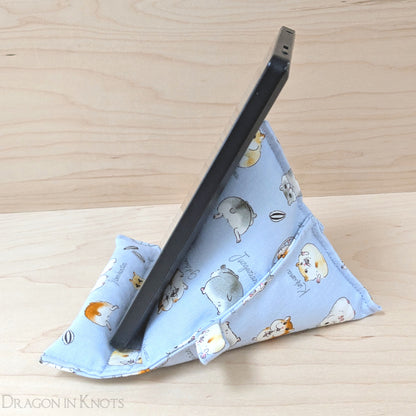 Hamster Smartphone Stand