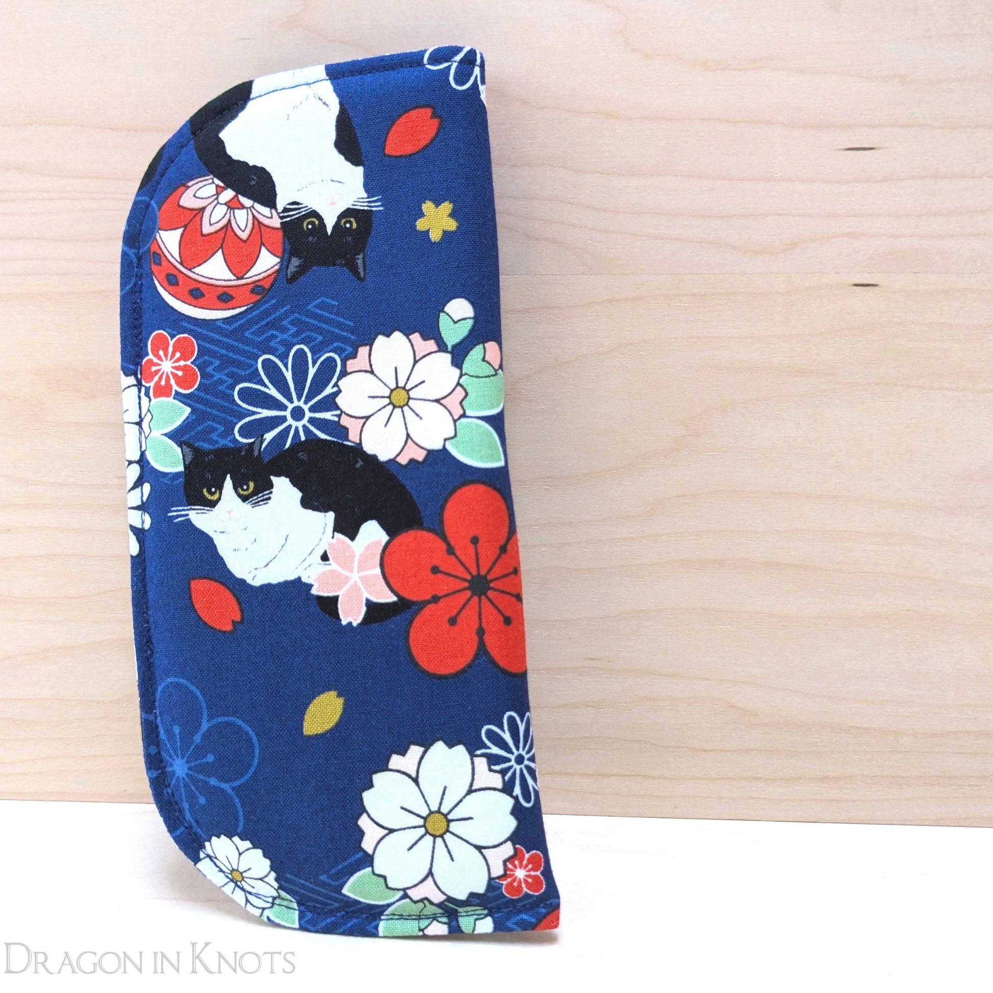 Tuxedo Cat Navy Blue Eyewear Case - M - Dragon in Knots