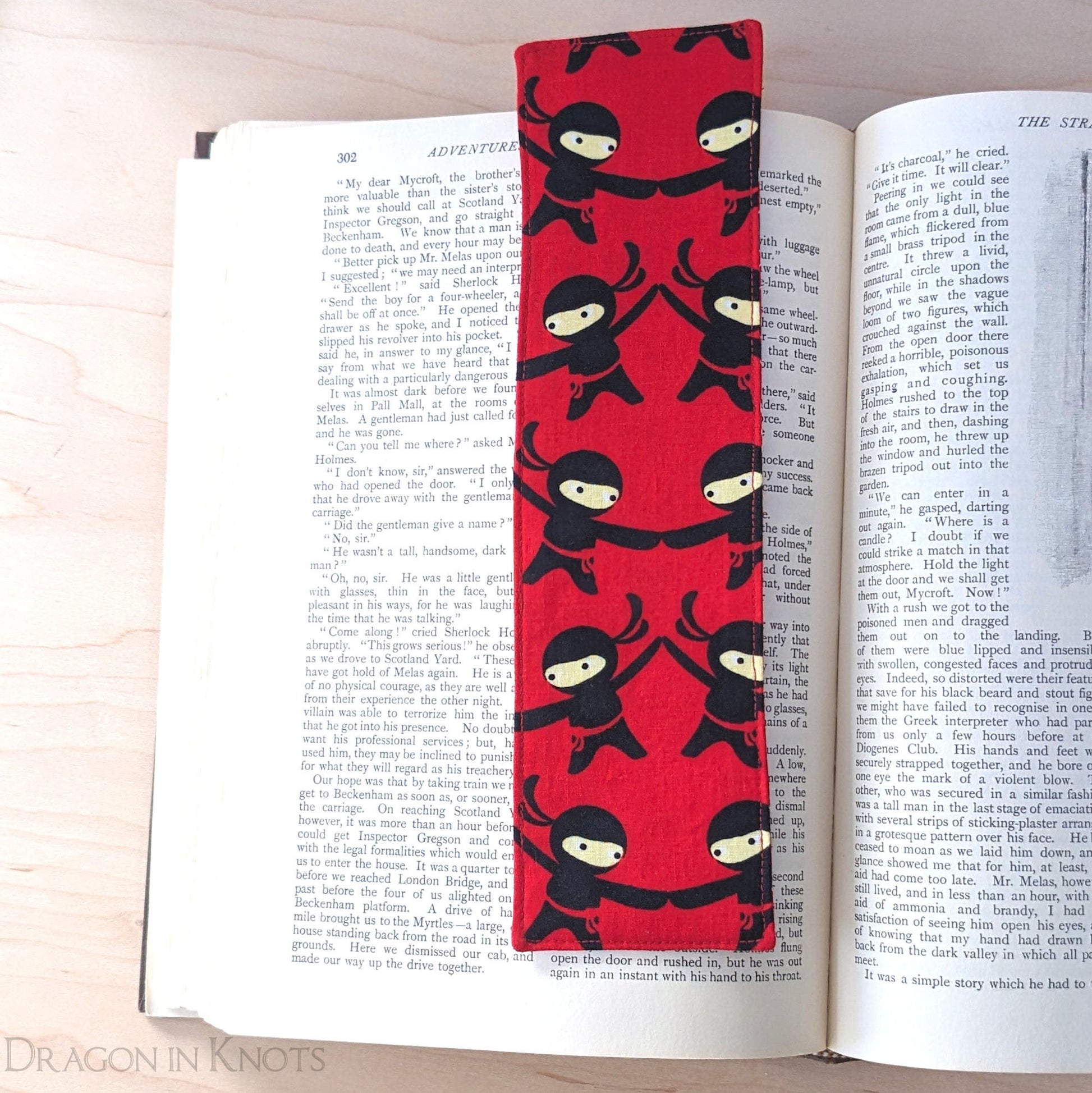 Ninjas and Shuriken Bookmark - Dragon in Knots