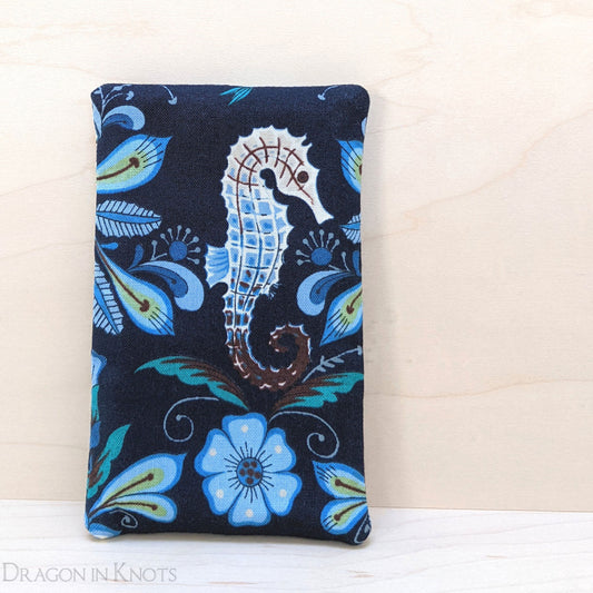 Seahorse To-Go Tissue Holder - Dragon in Knots