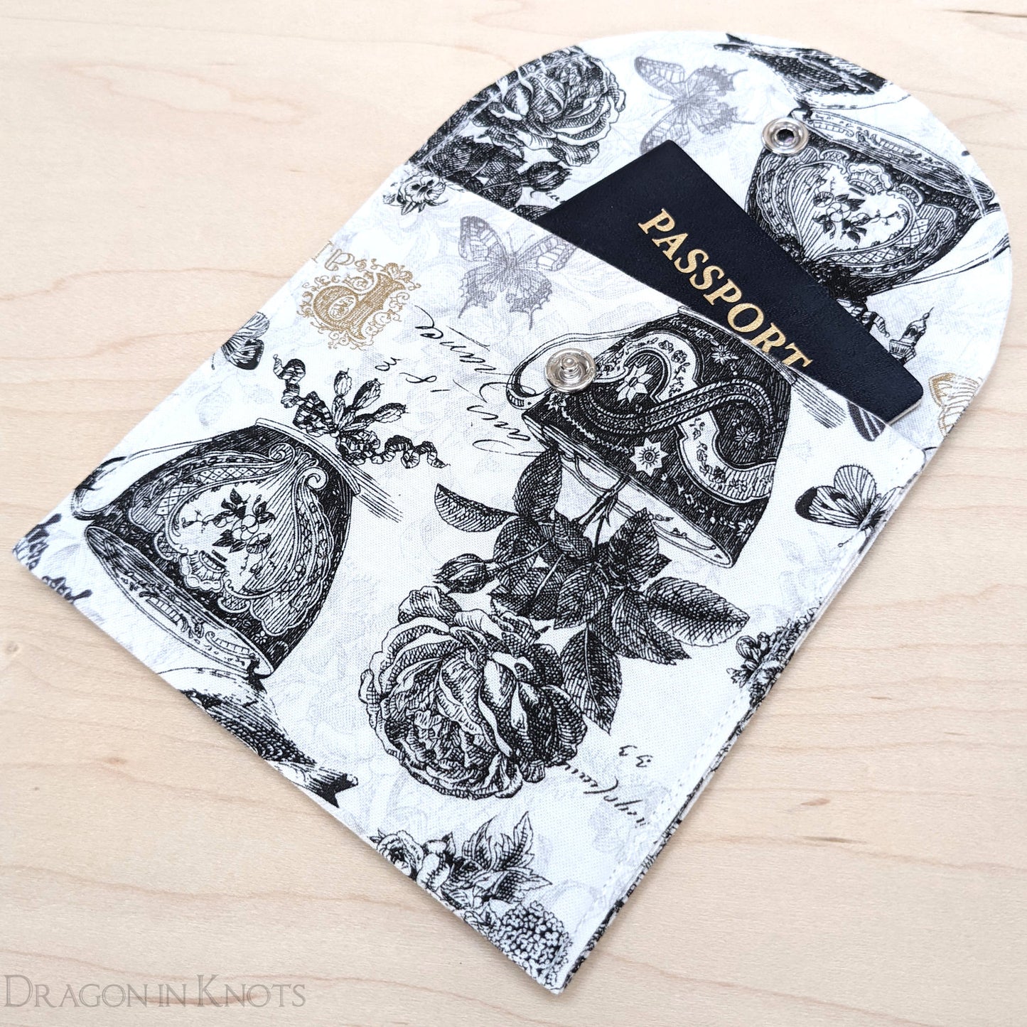 Tea in Paris Accessory Pouch - Dragon in Knots