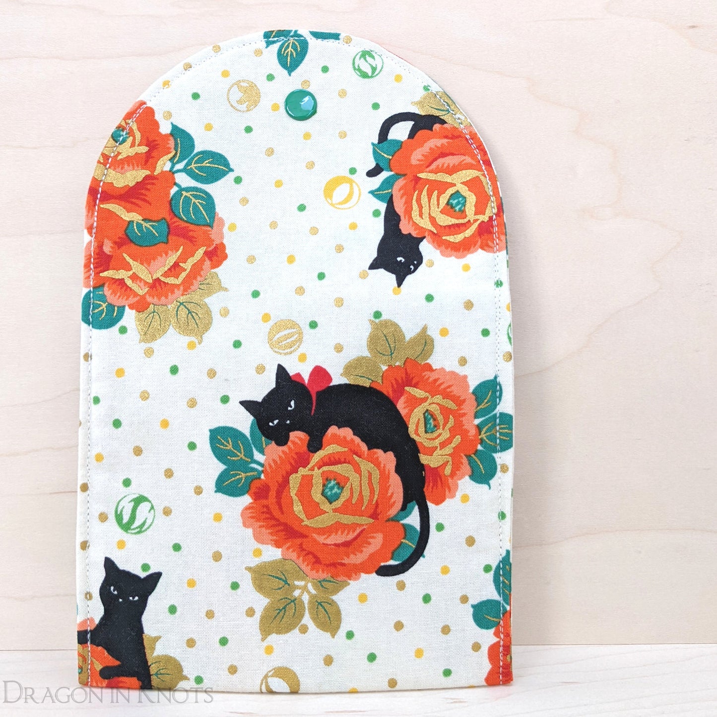 Cats and Roses 5" Accessory Pouch - Dragon in Knots