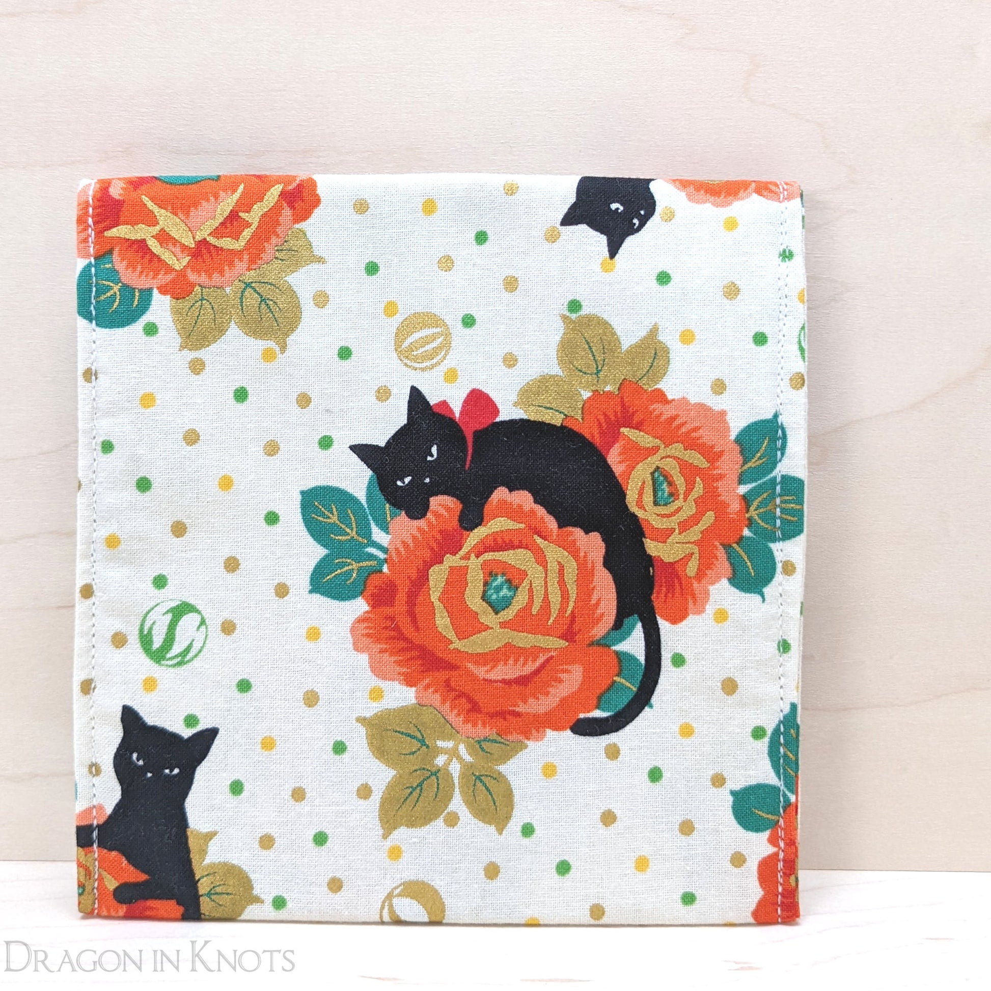 Cats and Roses 5" Accessory Pouch - Dragon in Knots