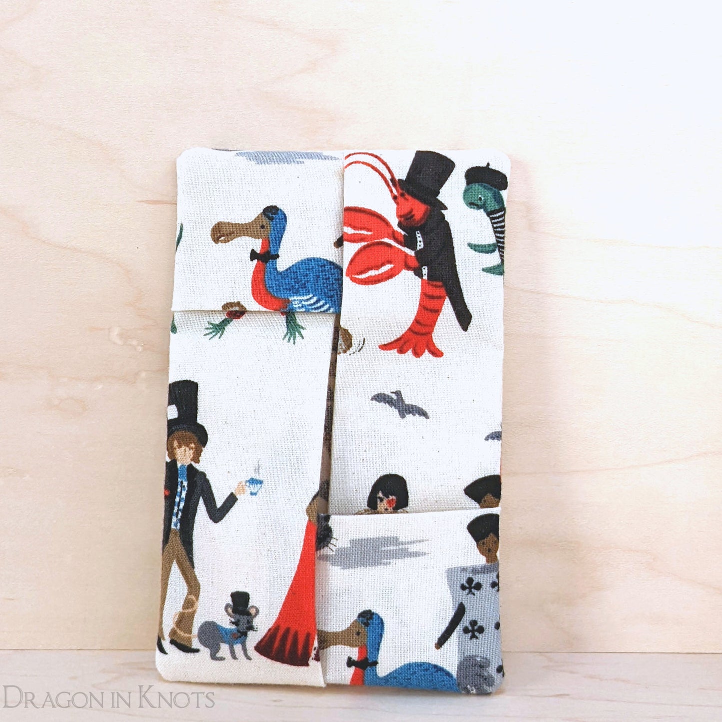 Wonderland Procession Pocket Tissue Holder - Dragon in Knots