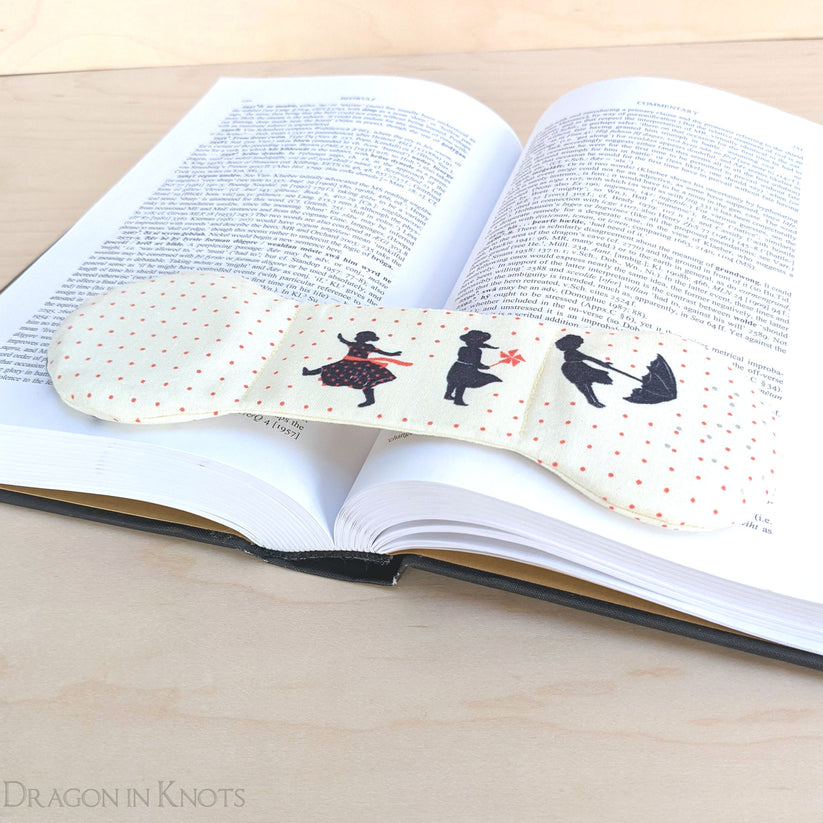 Windy Day Book Weight - Hands-free Reading Accessory – Dragon in Knots