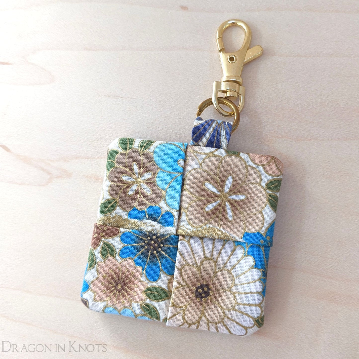 Floral Keychain Pouch - Dragon in Knots