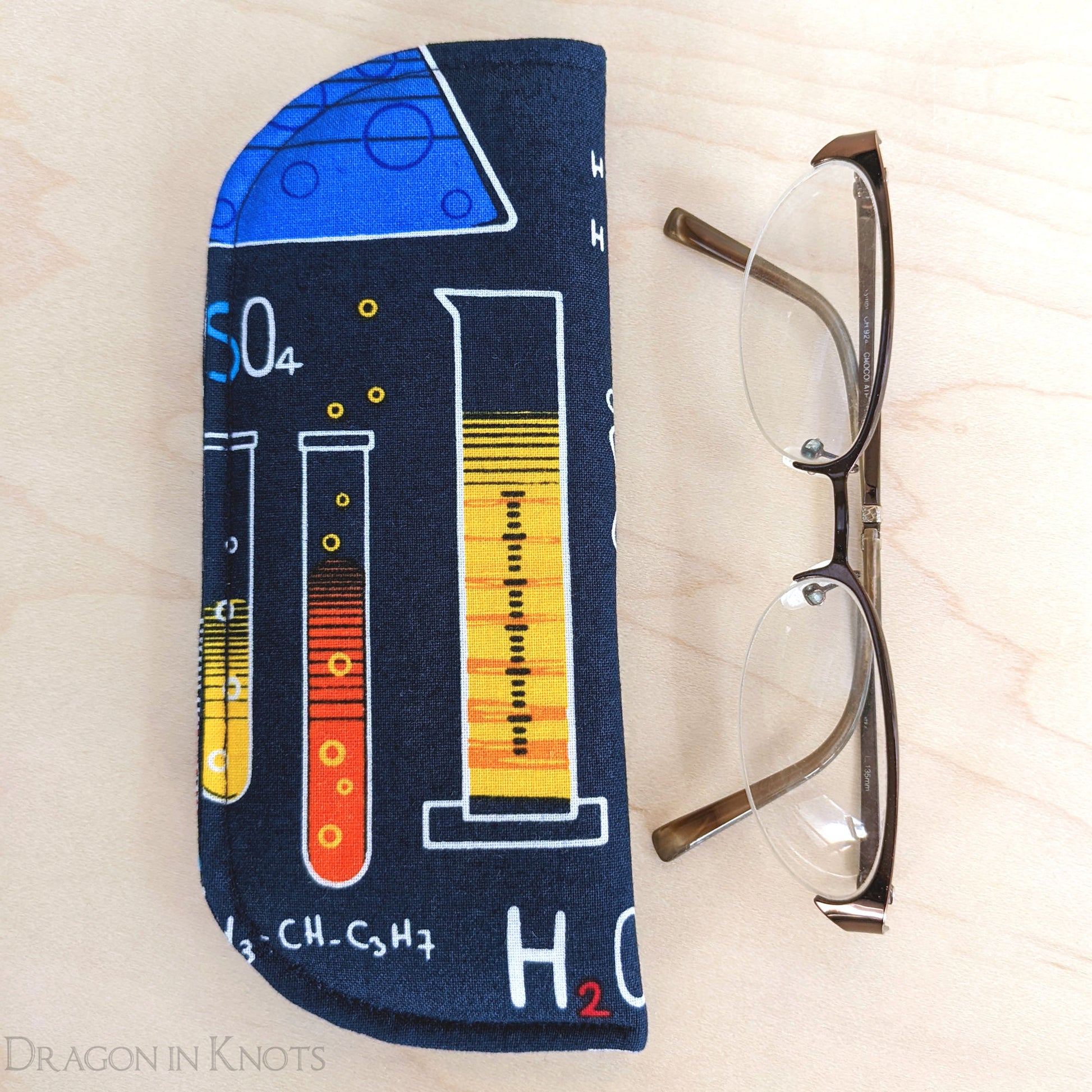 Chemistry Soft Eyeglass Case - S M - navy blue STEM themed eyewear sleeve –  Dragon in Knots
