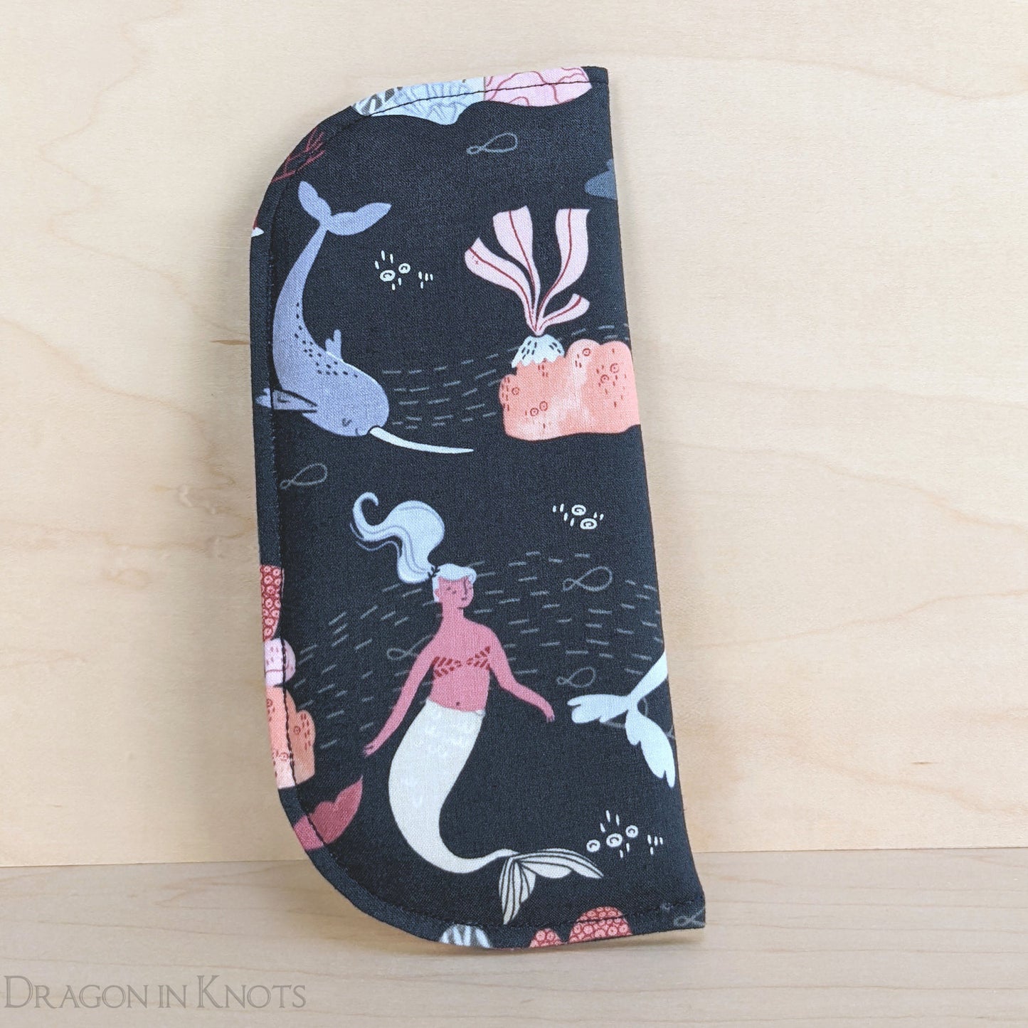 Ocean Animals Soft Eyeglass Case - S M - Dragon in Knots