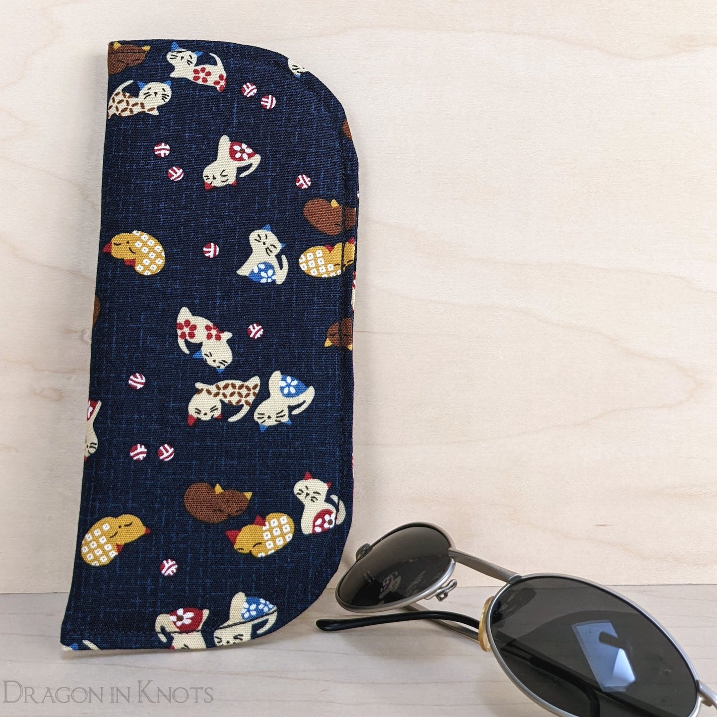 Kittens Dark Navy Blue Soft Eyeglass Case - M - Dragon in Knots