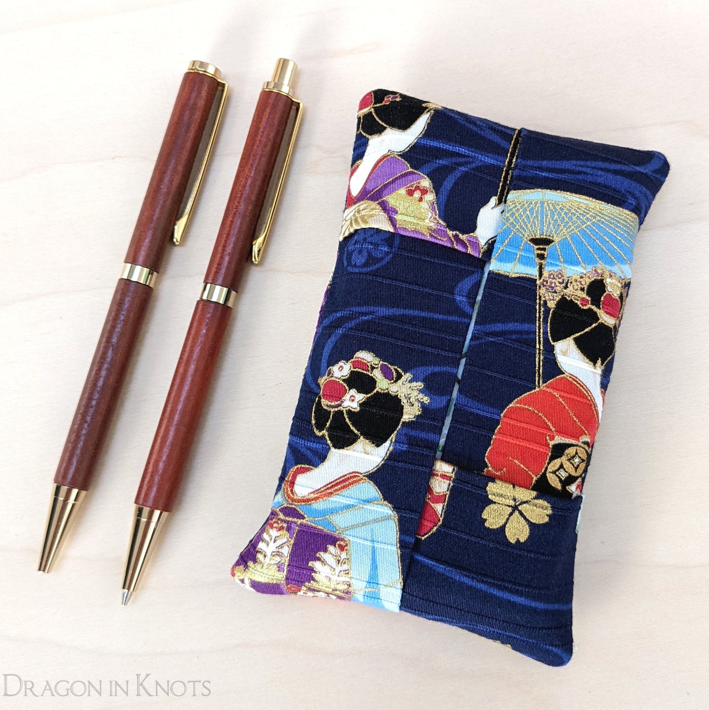 Geisha Pocket Tissue Holder - Dragon in Knots handmade