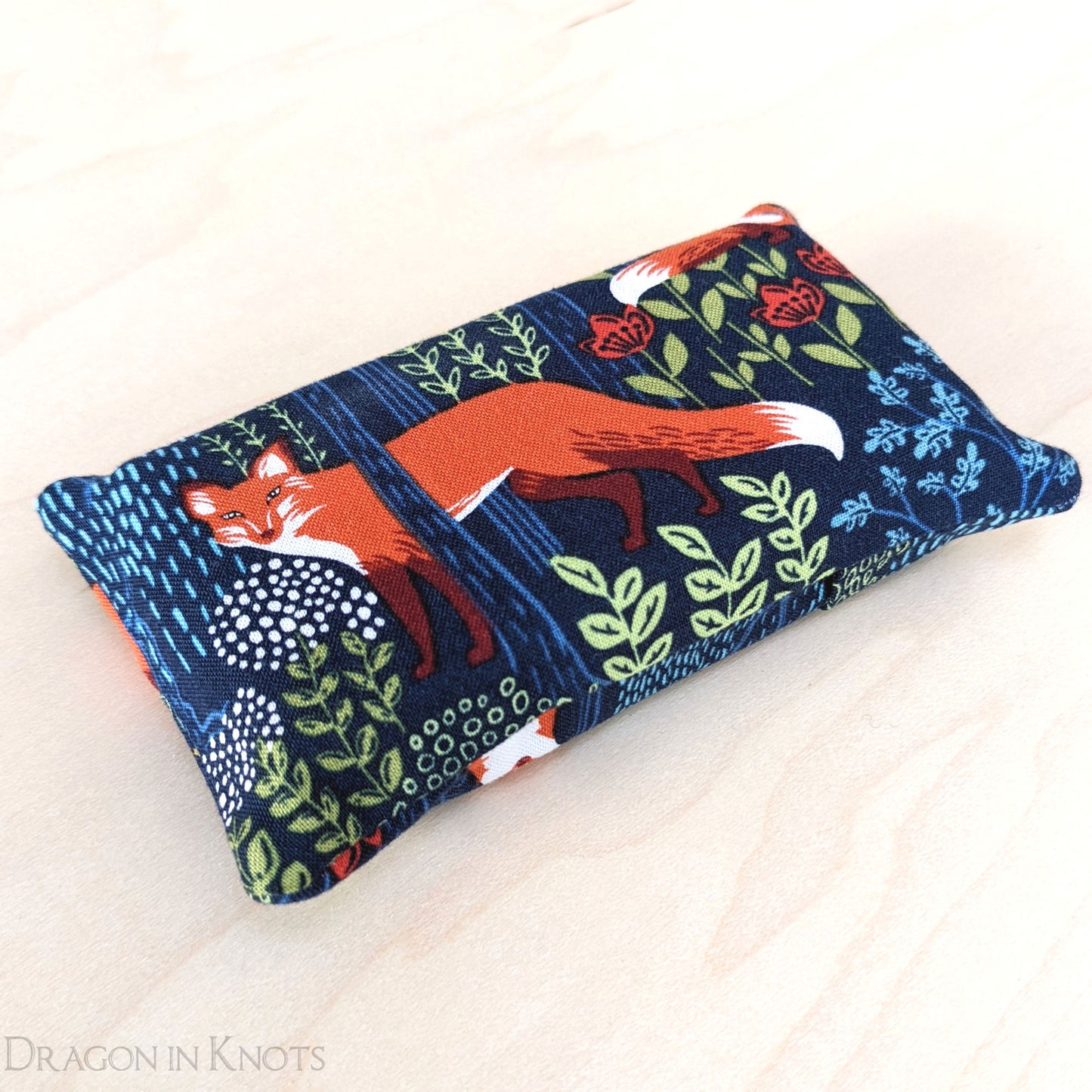 Fox Pocket Tissue Holder - Dragon in Knots handmade