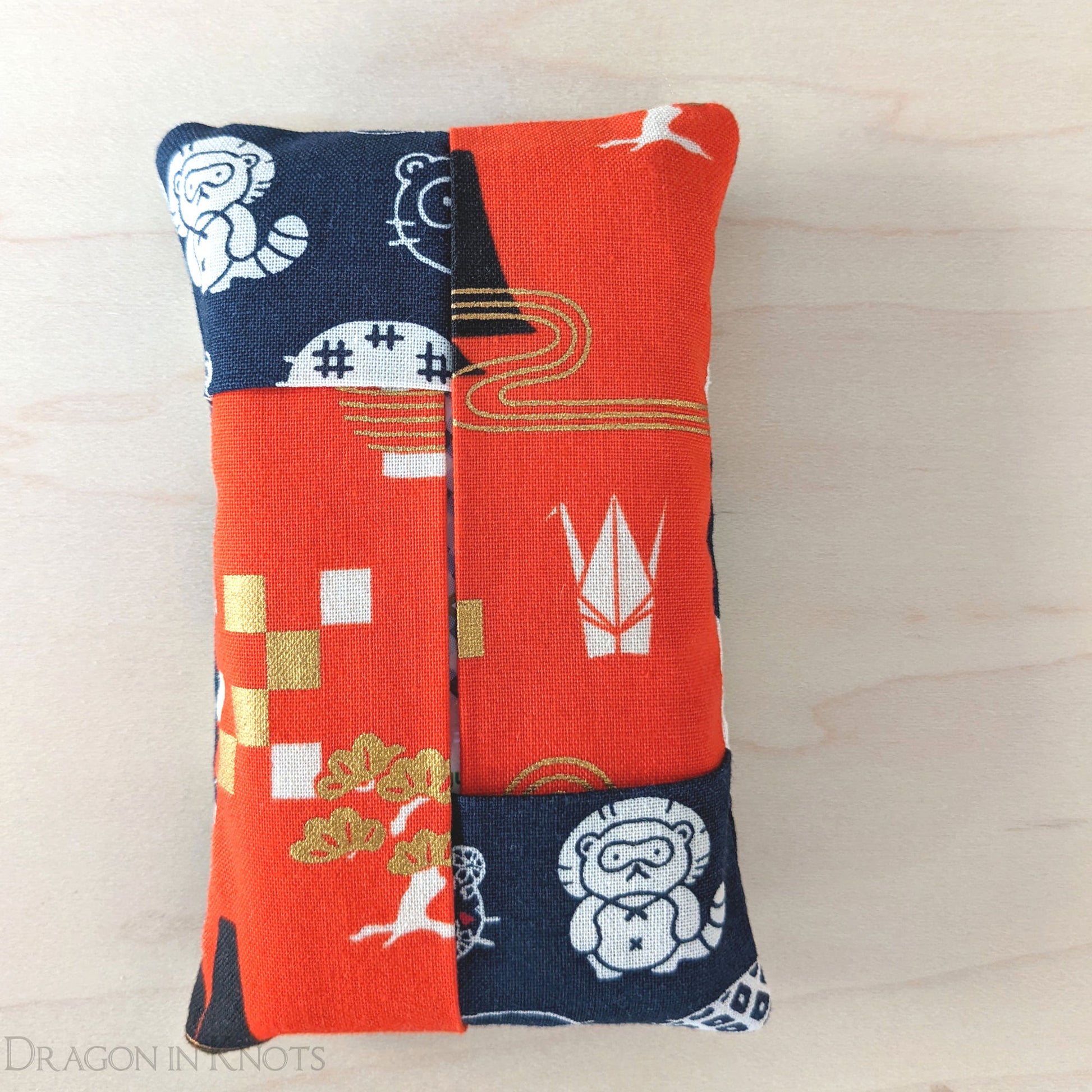 Japanophile Pocket Tissue Holder - Dragon in Knots handmade
