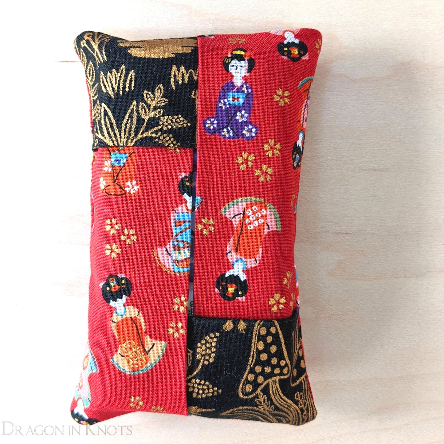 Maiko To-Go Tissue Holder - Dragon in Knots handmade