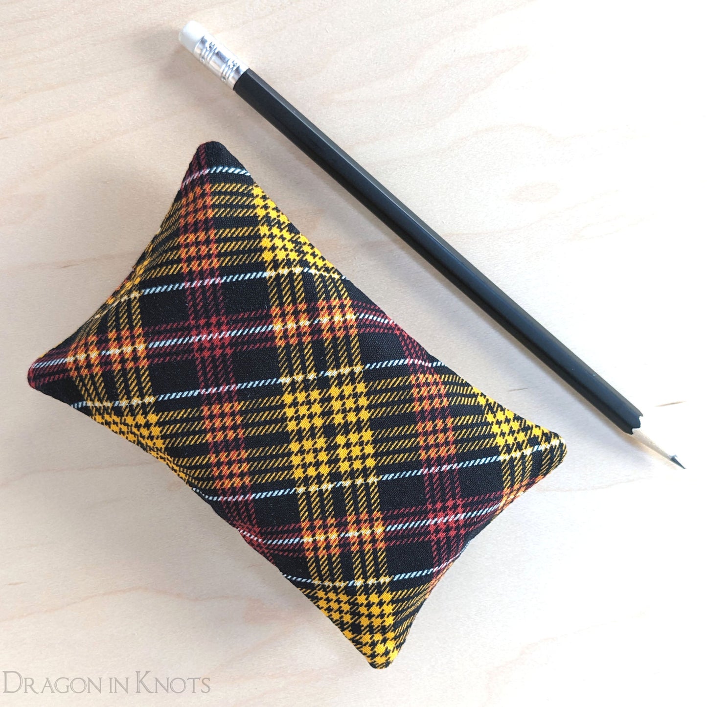 Plaid Travel Tissue Holder - Dragon in Knots handmade