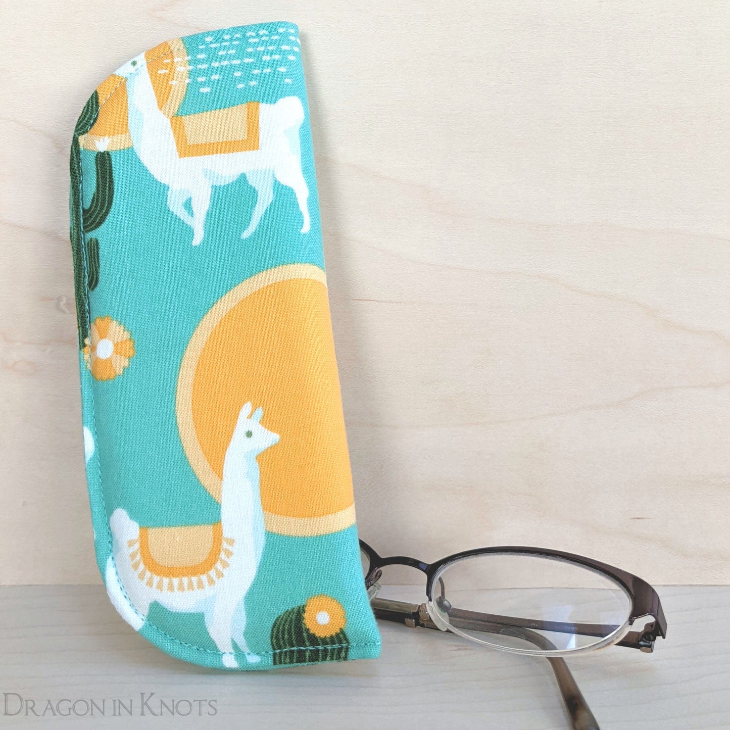 Case for Reading Glasses - Llamas and Cacti - S - Dragon in Knots