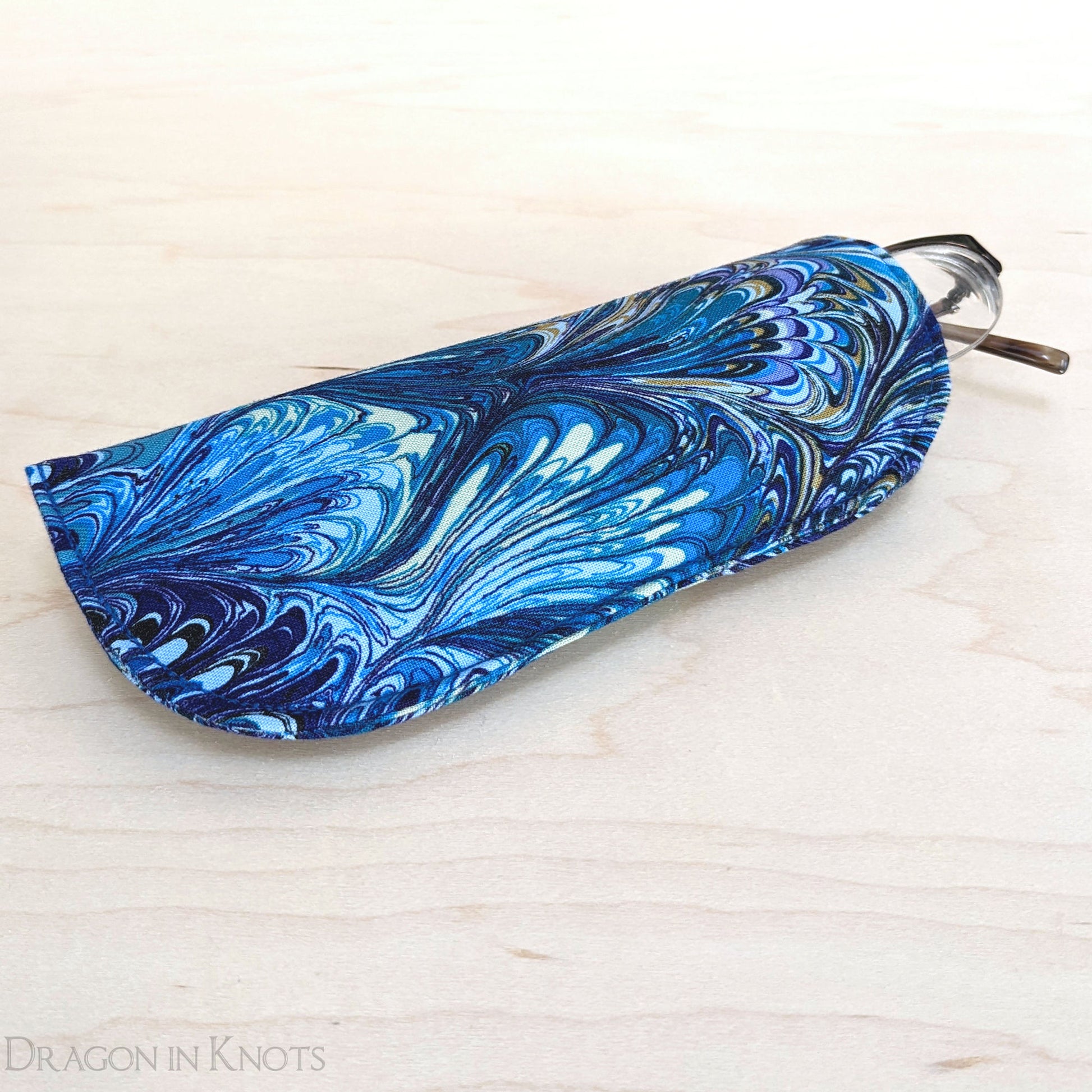 Blue and Purple Case for Reading Glasses - S - Dragon in Knots