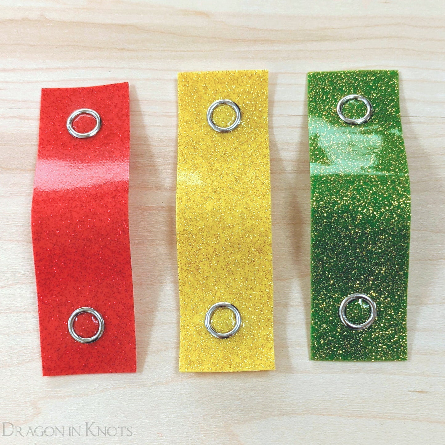 Cord Holders - Traffic Light Colors - Dragon in Knots